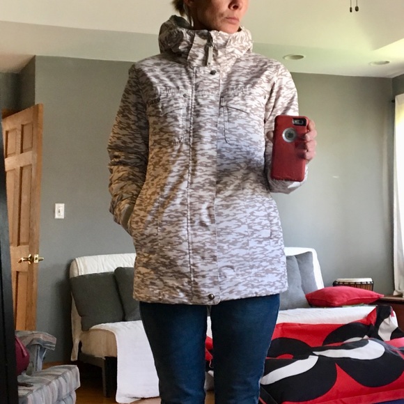 Burton Jackets & Blazers - BURTON JACKET/DryRide/iPhone Pocket/Snow Skirt/ S